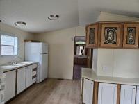 2005 Champion  Mobile Home