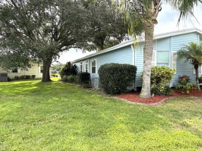 Photo 2 of 19 of home located at 72 Beaver Lake Circle #394 Ormond Beach, FL 32174