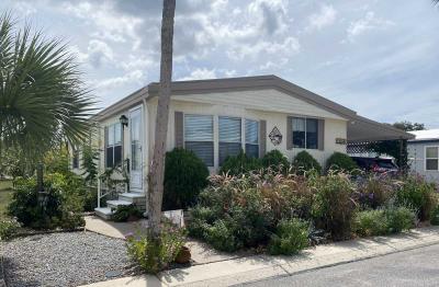 Photo 4 of 53 of home located at 1056 Dove Lane Tarpon Springs, FL 34689