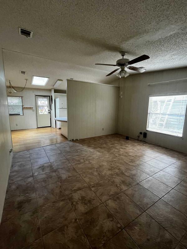 1988 Fleetwood Manufactured Home