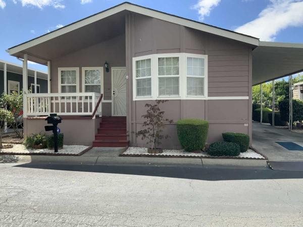 1999 Delaware Silvercrest Manufactured Home