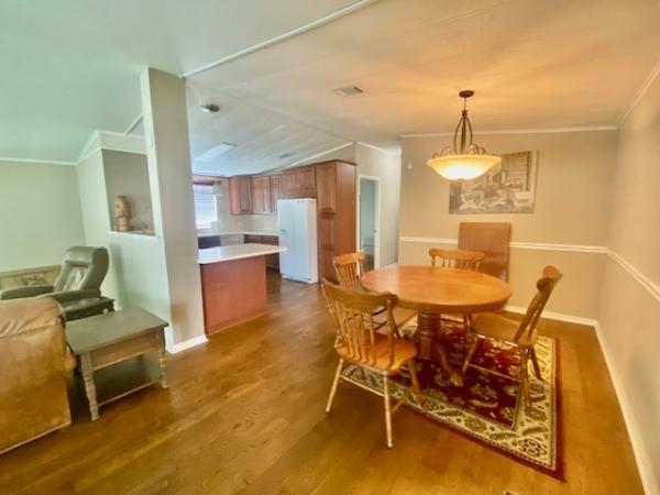 1986 BARR HS Mobile Home