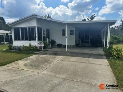 Photo 2 of 26 of home located at 377 Camellia Drive Fruitland Park, FL 34731