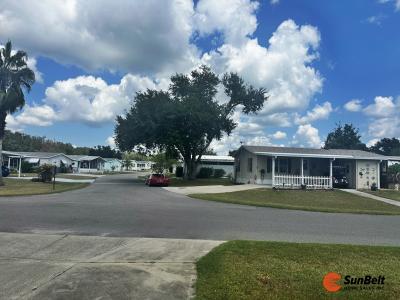 Photo 3 of 26 of home located at 377 Camellia Drive Fruitland Park, FL 34731