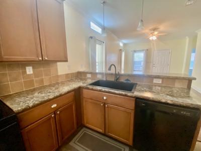 Photo 4 of 20 of home located at 99 Lamplighter Drive Melbourne, FL 32934