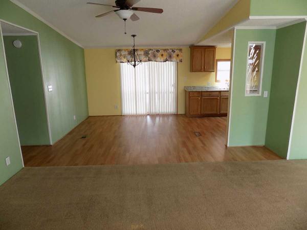 1988 Skyline Manufactured Home