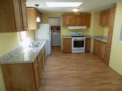 Photo 5 of 39 of home located at 6252 W Adams Belleville, MI 48111