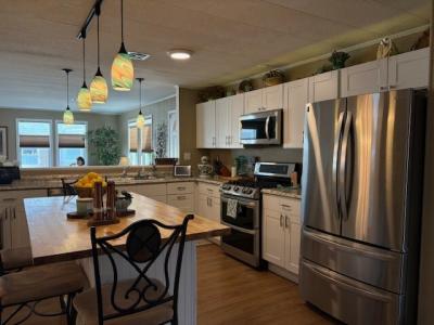 Photo 5 of 21 of home located at 775 W Roger Rd #43 Tucson, AZ 85705