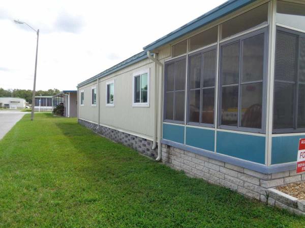 1977 TWIN Manufactured Home