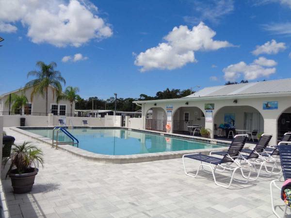 1977 TWIN Manufactured Home