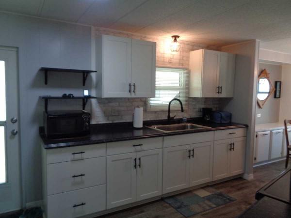 1977 TWIN Manufactured Home