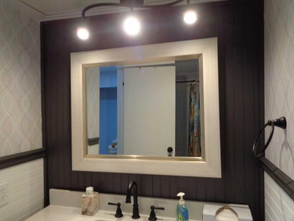 1977 TWIN Manufactured Home