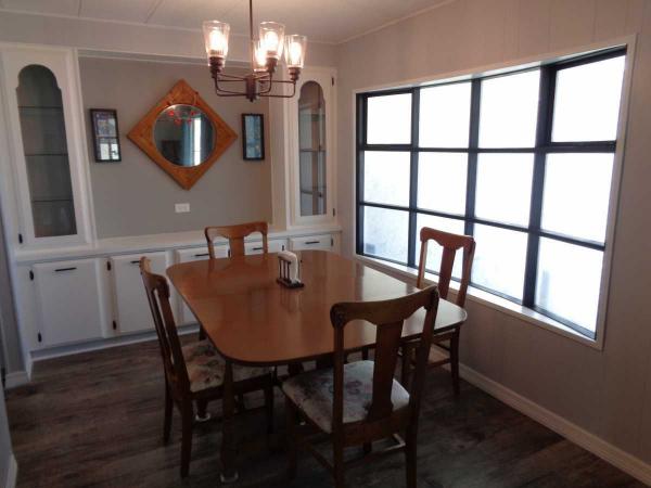 1977 TWIN Manufactured Home