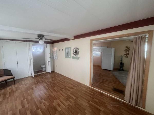 1970 2BD/1.5BA Mobile Home