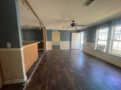 Photo 5 of 12 of home located at 109 Pine Ridge Rd Eastman, GA 31023