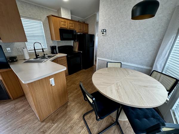 2009 Chariot Mobile Home
