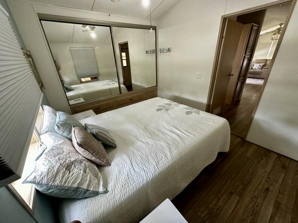 1993 Mobile Home