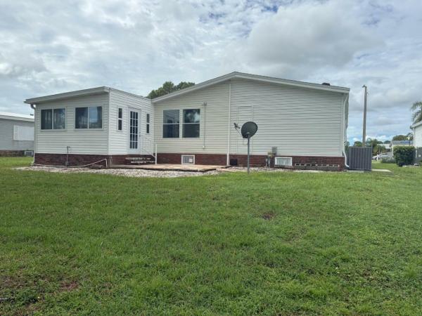 Photo 1 of 2 of home located at 2900 Steamboat Loop #295 North Fort Myers, FL 33903