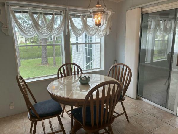 1995 Palm Harbor HS Manufactured Home
