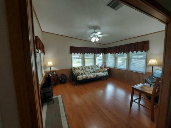 1992 Palm Harbor 3044B+V Manufactured Home