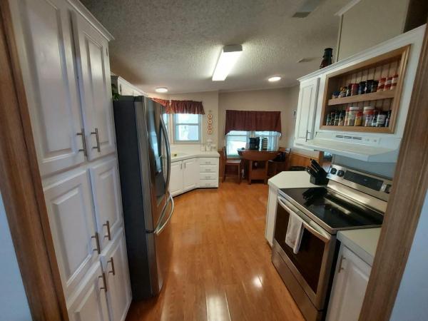 1992 Palm Harbor 3044B+V Manufactured Home