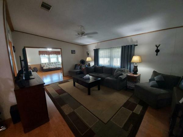 1992 Palm Harbor 3044B+V Manufactured Home