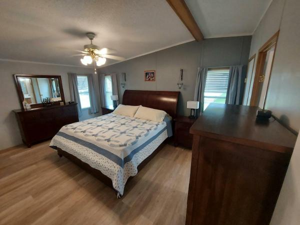 1992 Palm Harbor 3044B+V Manufactured Home