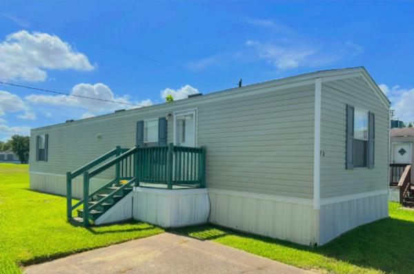 Photo 1 of 2 of home located at 1938 Garden Rd Lot #72 Pearland, TX 77581