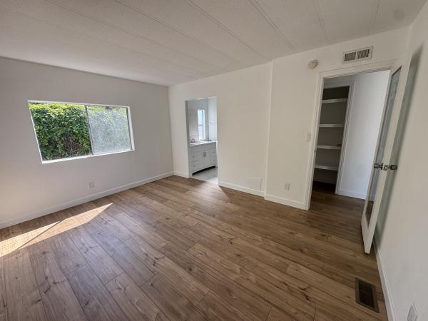 1975 Century Mobile Home