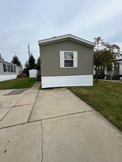Mobile Home at 37886 Rosedale Dr Clinton Township, MI 48036