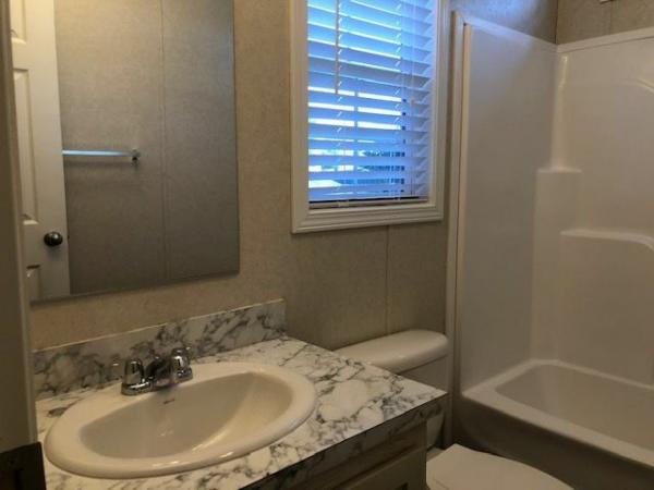2019 Clayton Homes Inc Yes Mobile Home