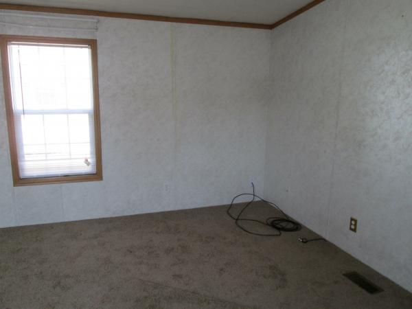 2001 SKYLINE 139 49110801N  Home