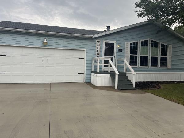 Photo 1 of 2 of home located at 1822 Parke Place Elkhart, IN 46514