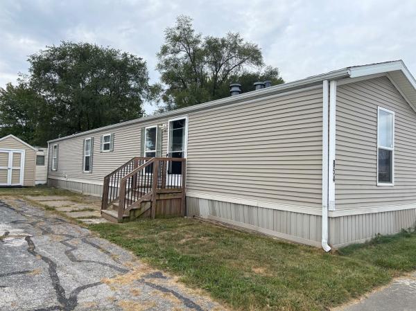 2000 Four Seasons 854 Mobile Home For Sale