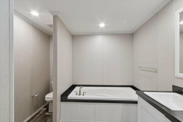 2025 clayton  Northshore  Home