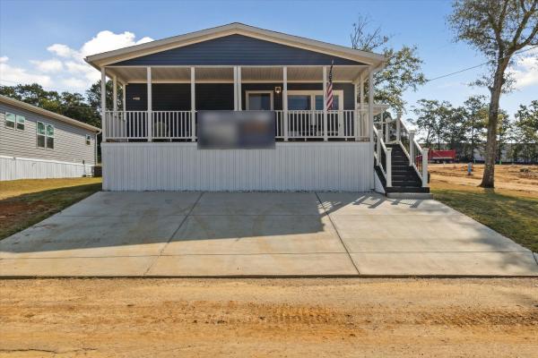 2025 CLAYTON SAVANNAH  NORTHSHORE W PORCH  Home