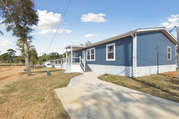 2025 CLAYTON SAVANNAH  NORTHSHORE W PORCH  Home