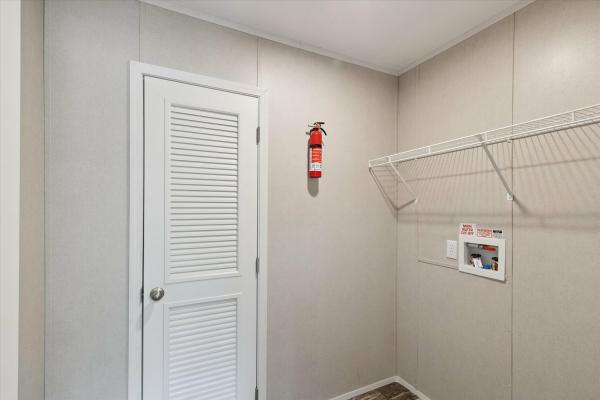 2025 CLAYTON SAVANNAH  NORTHSHORE W PORCH  Home