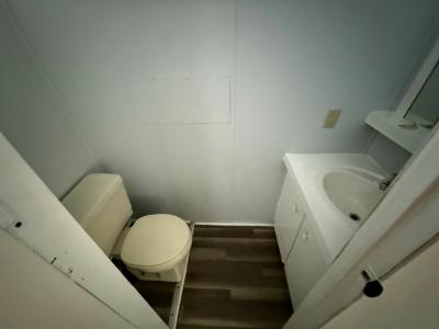 Photo 5 of 9 of home located at 11240 N Northwood Dr. #98 Inglis, FL 34449