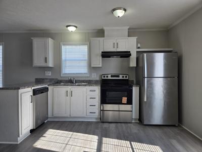 Mobile Home at 11 Eagle Dr Elsmere, KY 41018