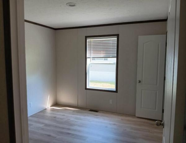 2023 96PLH16763RH23S  Home