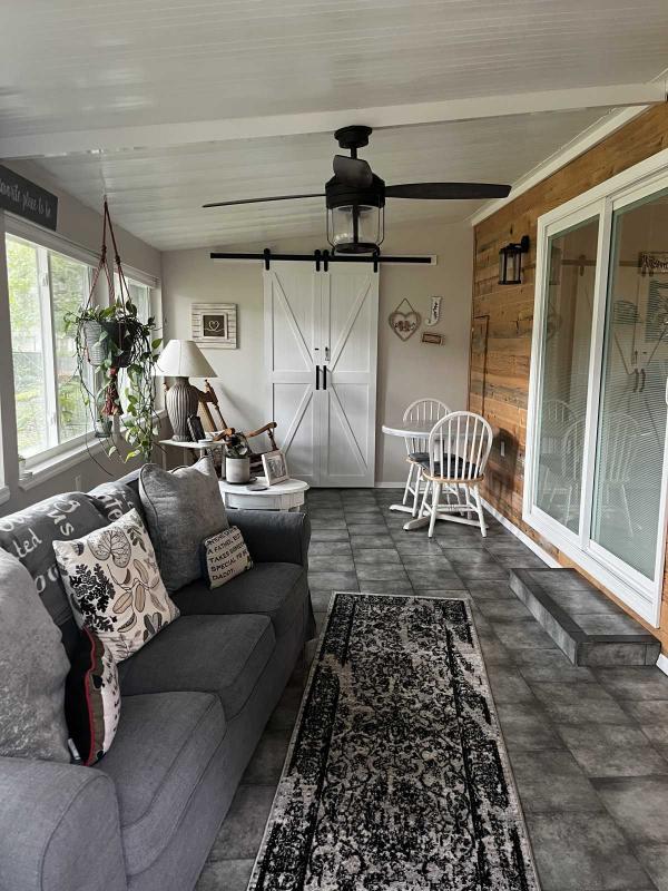 1988 Palm Harbor Mobile Home