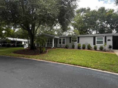 Photo 2 of 20 of home located at 328 Knot Way Deland, FL 32724