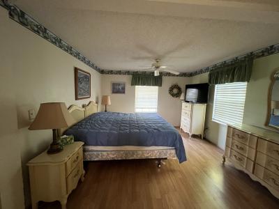 Photo 5 of 28 of home located at 149 Joyce Place Lakeland, FL 33815