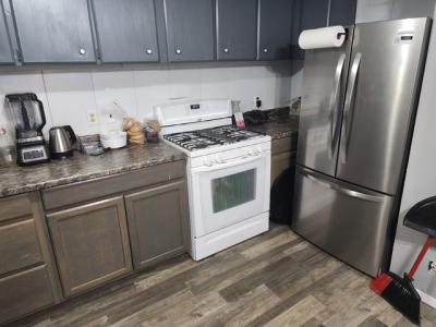 Photo 2 of 14 of home located at 1907 Buena Vista Dr SE Albuquerque, NM 87106