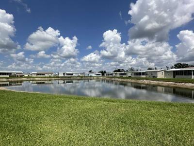 Photo 4 of 22 of home located at 12116 SW County Rd. 769 #261 Lake Suzy, FL 34269