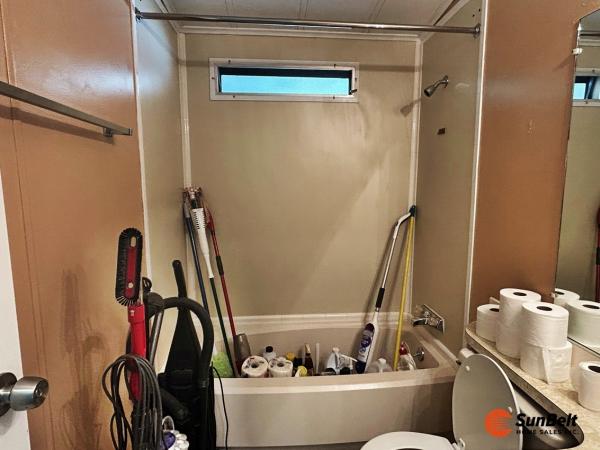 1983 RESI Mobile Home