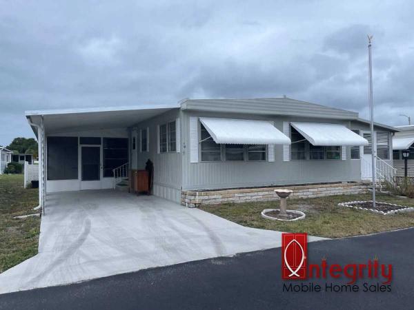 Photo 1 of 2 of home located at 603 63rd Avenue West, Lot Q10 Bradenton, FL 34282