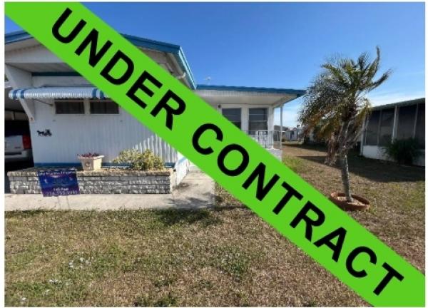 Photo 1 of 2 of home located at 2 Kingsport Ave Palmetto, FL 34221