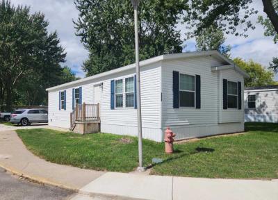 Mobile Home at 3228 Eastshore Dr. Lot 113 Bay City, MI 48706
